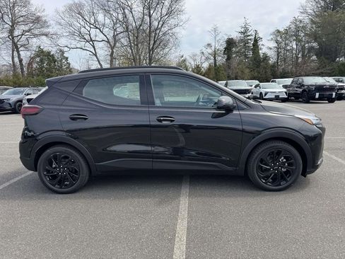 New 2027 Chevrolet Bolt RS w/ Technology Package FWD image 5