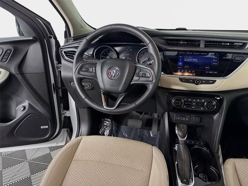 Used 2020 Buick Encore GX Essence w/ Experience Buick Package FWD image 25