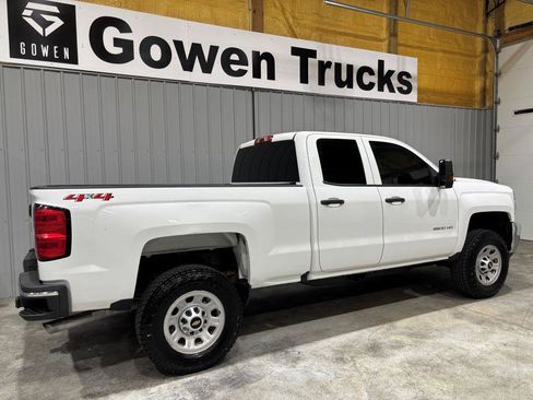 Used 2019 Chevrolet Silverado 2500 W/T AWD/4WD image 6