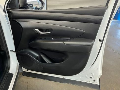 Used 2025 Hyundai Tucson SEL FWD image 13