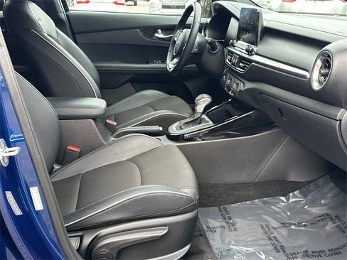 Used 2021 Kia Forte GT-Line image 13
