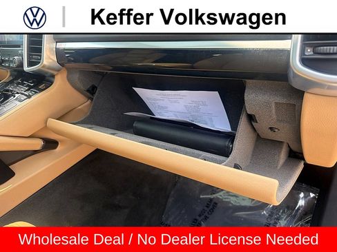 Used 2017 Porsche Cayenne S AWD/4WD image 36