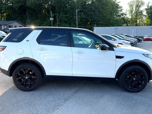 Used 2018 Land Rover Discovery Sport HSE image 6