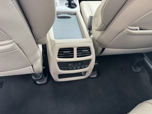 Used 2021 Honda Pilot EX-L image 32