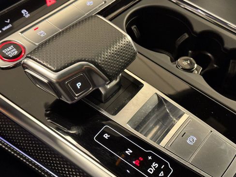 Used 2022 Audi SQ8 Prestige AWD/4WD image 21