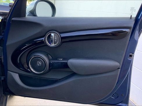 Used 2018 MINI Cooper S FWD image 23