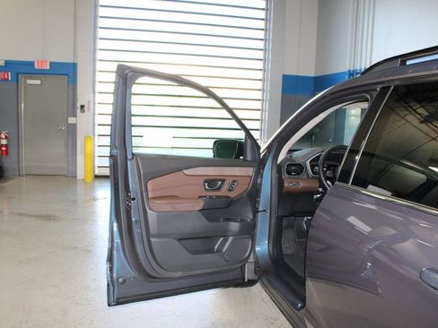 New 2026 Honda Pilot Elite image 17