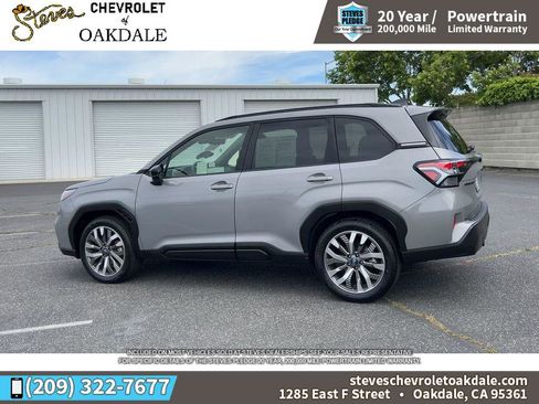 Used 2025 Subaru Forester Touring AWD/4WD image 8