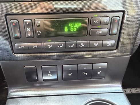 Used 2010 Ford Explorer Sport Trac Limited image 29