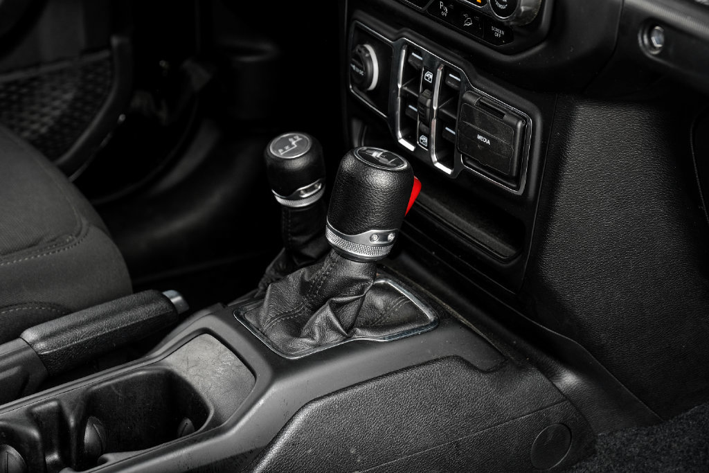 Used 2021 Jeep Wrangler Unlimited Sport AWD/4WD image 33