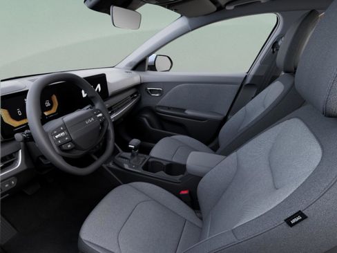 New 2026 Kia K4 FWD image 12