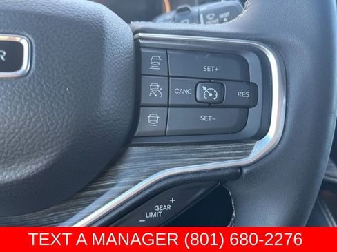 Used 2024 Jeep Wagoneer L Series II w/ Flexible Seating Group AWD/4WD image 31