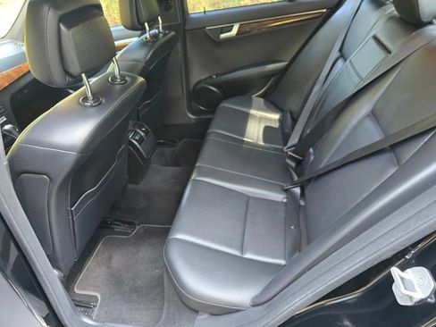 Used 2013 Mercedes-Benz C 300 4MATIC Sedan image 17