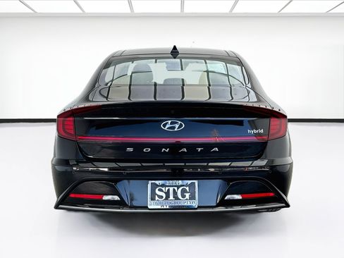 Used 2023 Hyundai Sonata Limited w/ Cargo Package FWD image 5