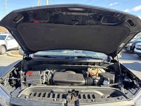 Certified 2022 Chevrolet Silverado 1500 RST w/ Z71 Off-Road Package image 31