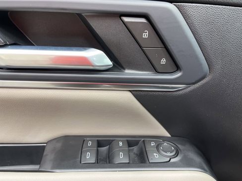 New 2026 GMC Terrain Elevation w/ Elevation Premium Package FWD image 7