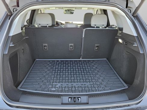 Used 2022 Lincoln Corsair Grand Touring image 29