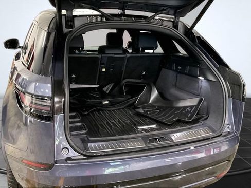 Used 2026 Land Rover Range Rover Velar Dynamic SE AWD/4WD image 5
