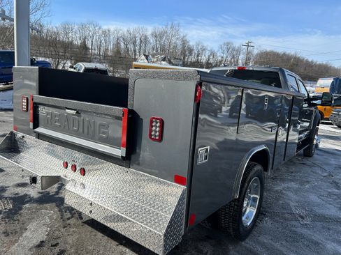 New 2026 Ford F550 4x4 Crew Cab w/ XLT Value Package image 11
