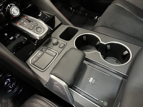 Used 2024 Acura MDX A-Spec image 7