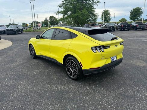 Certified 2025 Ford Mustang Mach-E Premium AWD/4WD image 7
