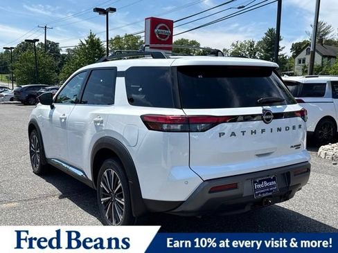 New 2026 Nissan Pathfinder Platinum w/ Cargo Package AWD/4WD image 6