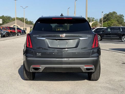 Used 2022 Cadillac XT5 Premium Luxury FWD image 6