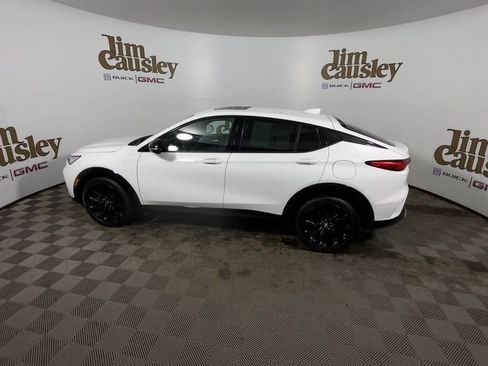 Used 2024 Buick Envista Sport Touring w/ Convenience I Package image 5