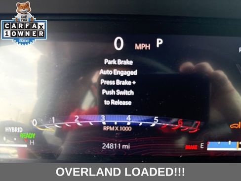 Used 2023 Jeep Grand Cherokee Overland w/ Luxury Tech Group IV image 11