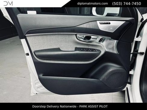 Used 2021 Volvo XC90 T8 Inscription w/ Advanced Package AWD/4WD image 29