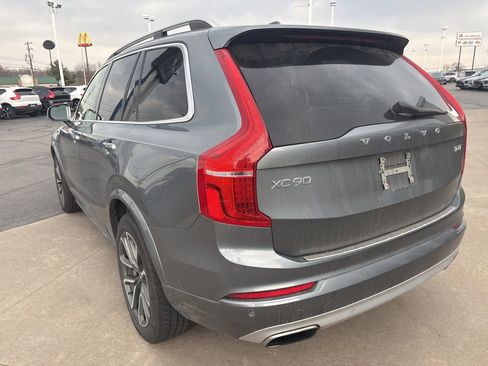 Used 2019 Volvo XC90 T6 Momentum w/ Protection Package Premier image 8
