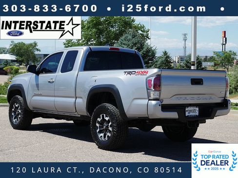 Used 2021 Toyota Tacoma TRD Off-Road w/ TRD Premium Off Road Package AWD/4WD image 3