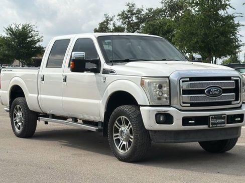 Used 2014 Ford F250 Platinum w/ FX4 Off-Road Package image 3