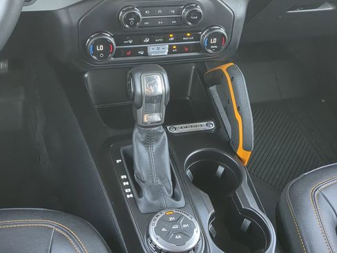 Certified 2023 Ford Bronco Badlands image 17