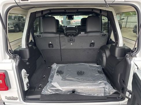 New 2026 Jeep Wrangler Sahara image 7