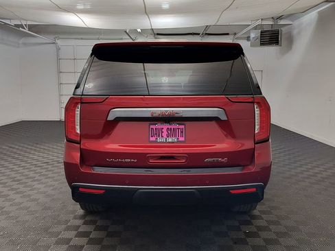 Used 2023 GMC Yukon XL AT4 w/ Technology Package AWD/4WD image 10