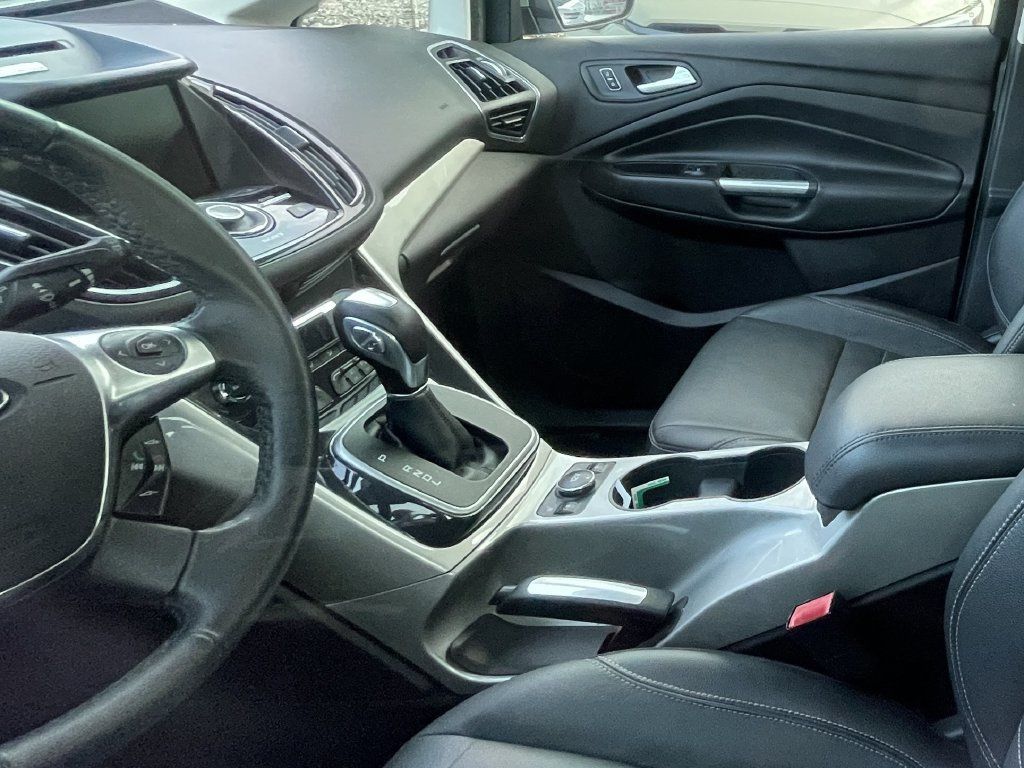 Used 2013 Ford C-MAX SEL FWD image 10