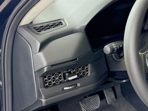 New 2025 Honda Accord SE image 10