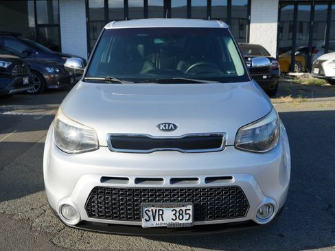 Used 2016 Kia Soul ! FWD image 4
