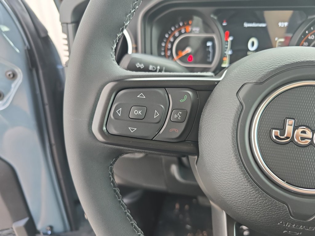 New 2026 Jeep Gladiator Mojave AWD/4WD image 17