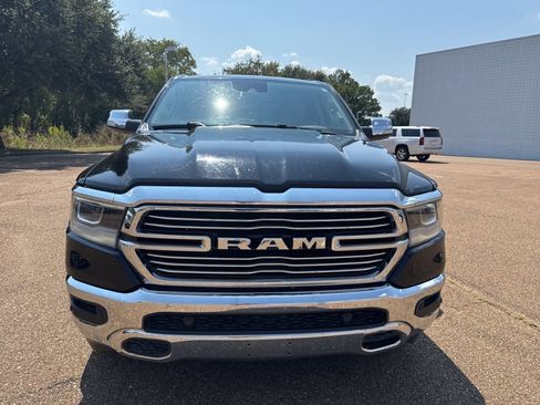 Used 2022 RAM 1500 Laramie image 2