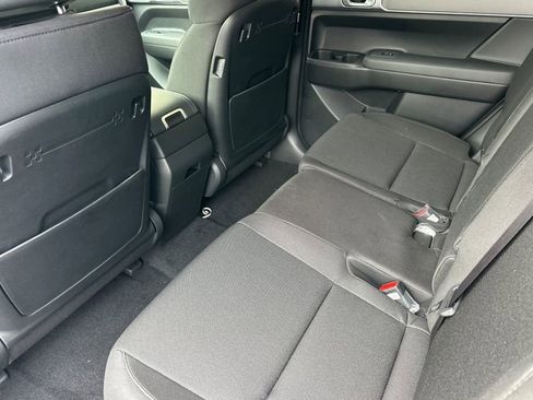 New 2026 Hyundai Santa Fe SE FWD image 8