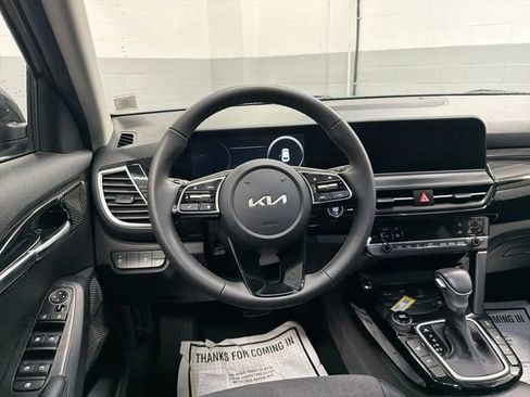 Certified 2024 Kia Seltos S AWD/4WD image 18