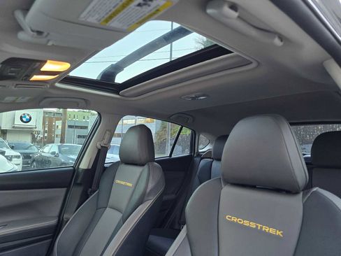 Used 2022 Subaru Crosstrek 2.5i Sport w/ Moonroof Package image 22