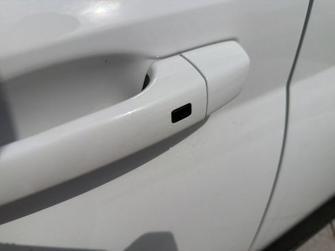 New 2026 Hyundai Venue SEL FWD image 10