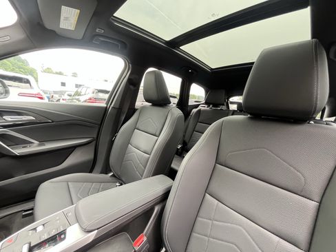 Certified 2025 BMW X1 xDrive28i w/ Technology Package image 14