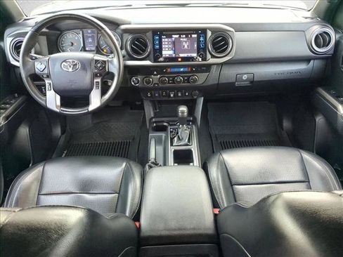 Used 2019 Toyota Tacoma TRD Off-Road w/ TRD Premium Off Road Package image 24