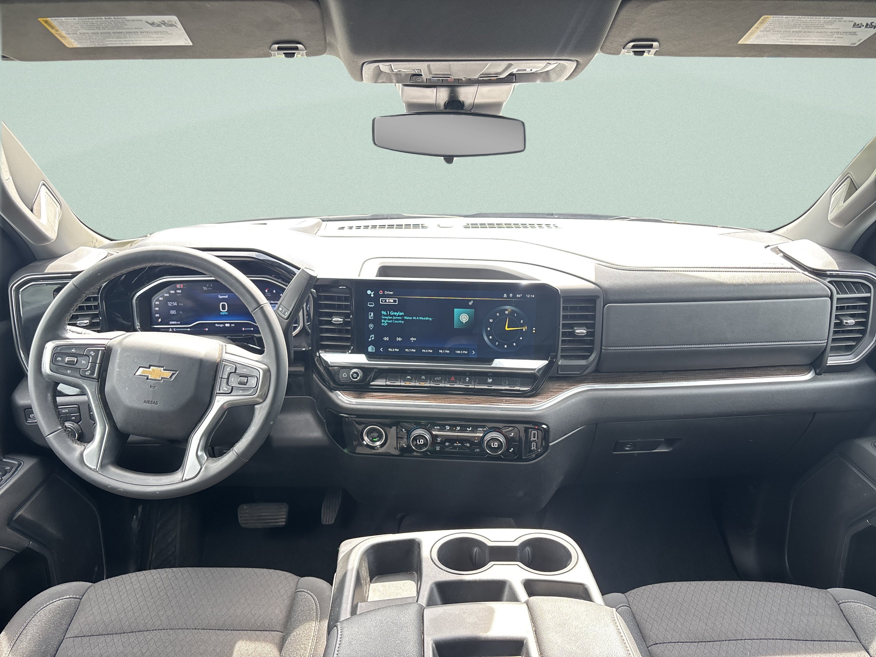 Used 2024 Chevrolet Silverado 1500 LT AWD/4WD image 19