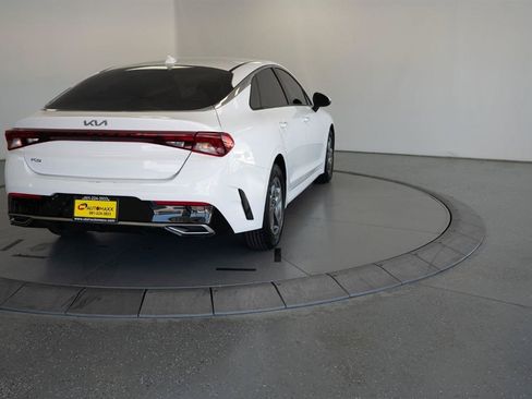 Used 2022 Kia K5 LXS FWD image 7