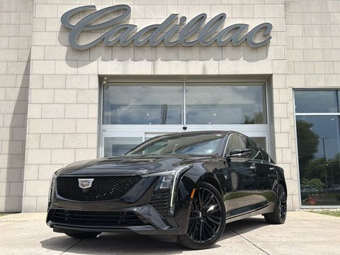 Used 2025 Cadillac CT5 Premium Luxury w/ LPO, ONYX Package AWD/4WD image 10